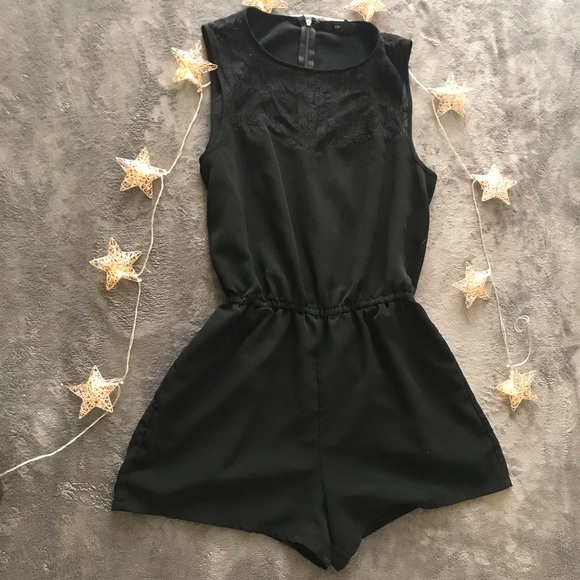 Classic Black Romper with Lace Top - Picture 4 of 6